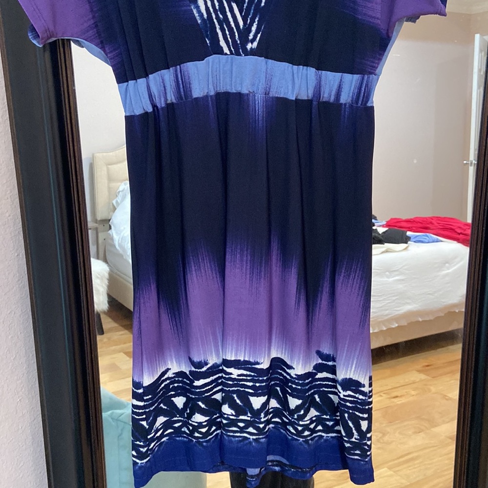 Backless (Brand) Mini Dress - Picture 3 of 8